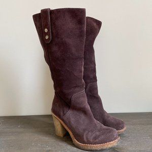 UGG womens size 6 suede boots